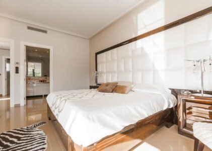standard single room